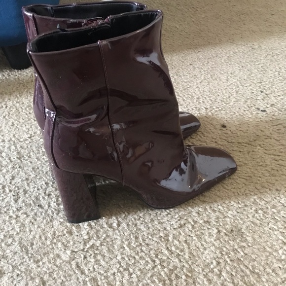 H&M patent Mauve / Burgundy boots Size: 40 / 10.5us - Picture 3 of 6